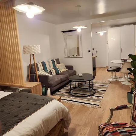 Πανσιόν Le Domaine De Bachmay 4*