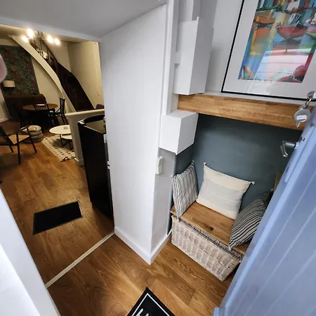 Le Domaine De Bachmay Πανσιόν