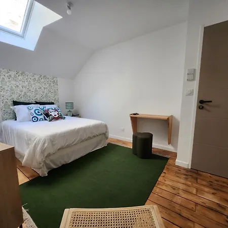 Le Domaine De Bachmay Πανσιόν Λαβάλ