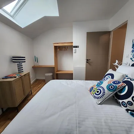 Le Domaine De Bachmay Πανσιόν 4*