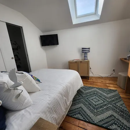 Πανσιόν Le Domaine De Bachmay 4*