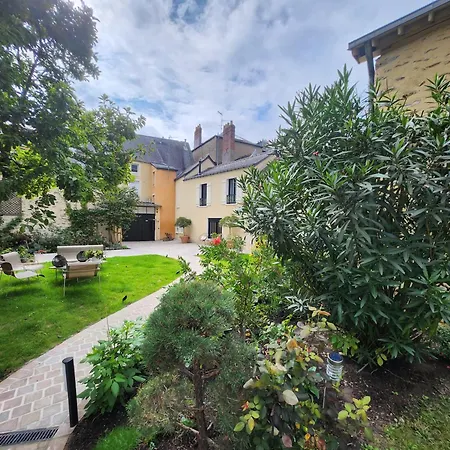 Vendégház Le Domaine De Bachmay Laval