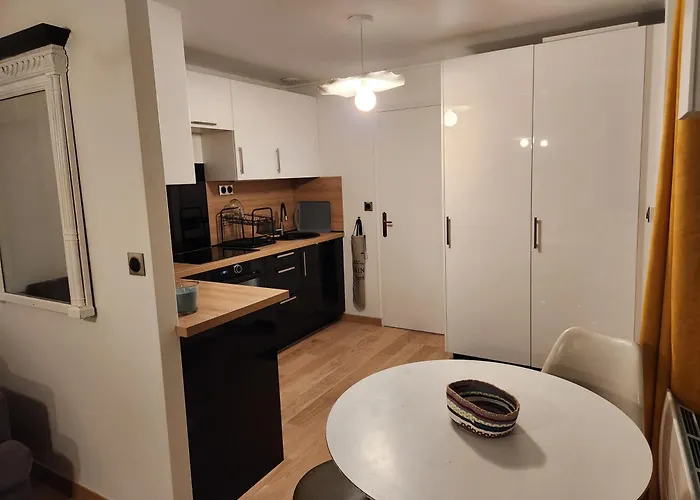 게스트하우스 Le Domaine De Bachmay