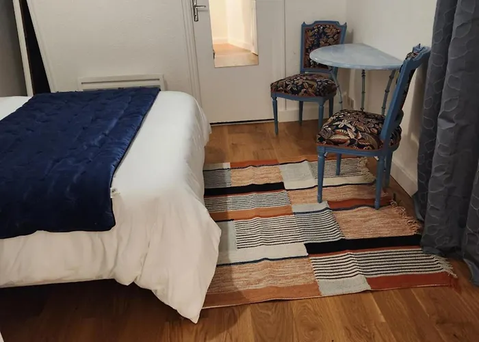 게스트하우스 Le Domaine De Bachmay