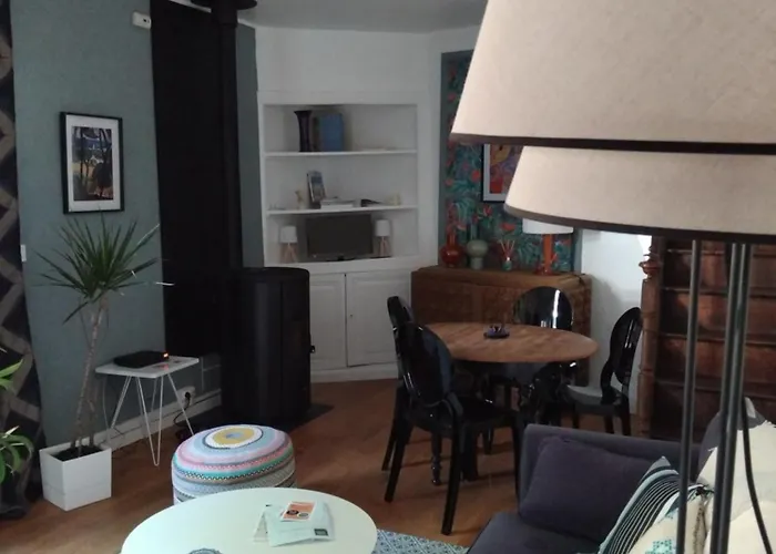 Le Domaine De Bachmay 4*