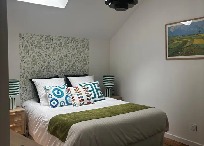 Le Domaine De Bachmay Laval (Mayenne)